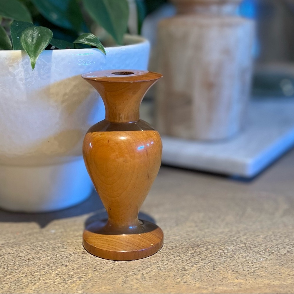 Vintage 5” Oregon Myrtlewood Bud Vase Hand Turned Wood A Poem In Wood Inc - Picture 7 of 7